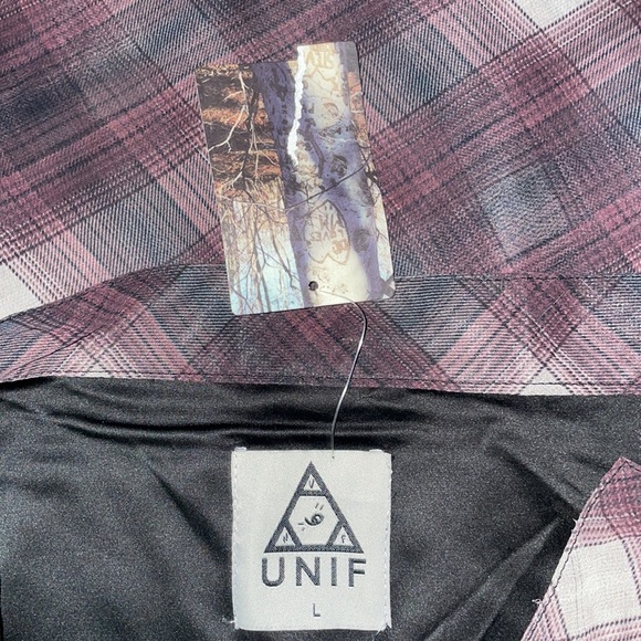 #33🎊💜NWT Beautiful L Unif Purple Plaid Skirt - Picture 3 of 9